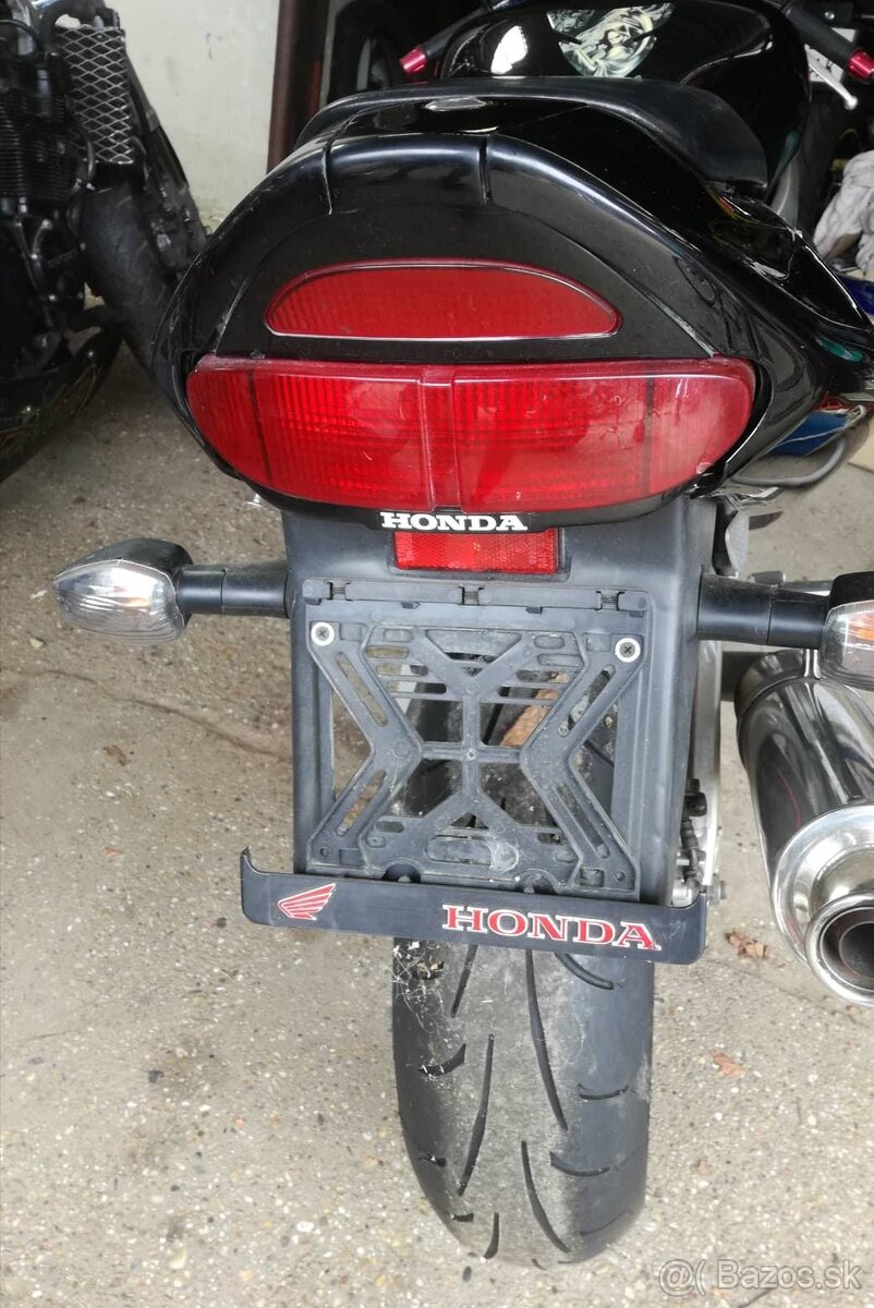 CBR 900 RR SC 33 - 2