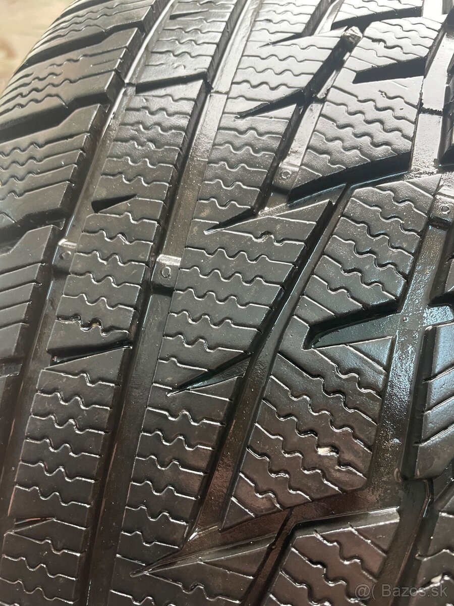 5x120 235/50r18 - 2