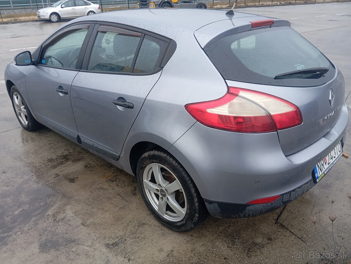 Renault Megane super stav - 2