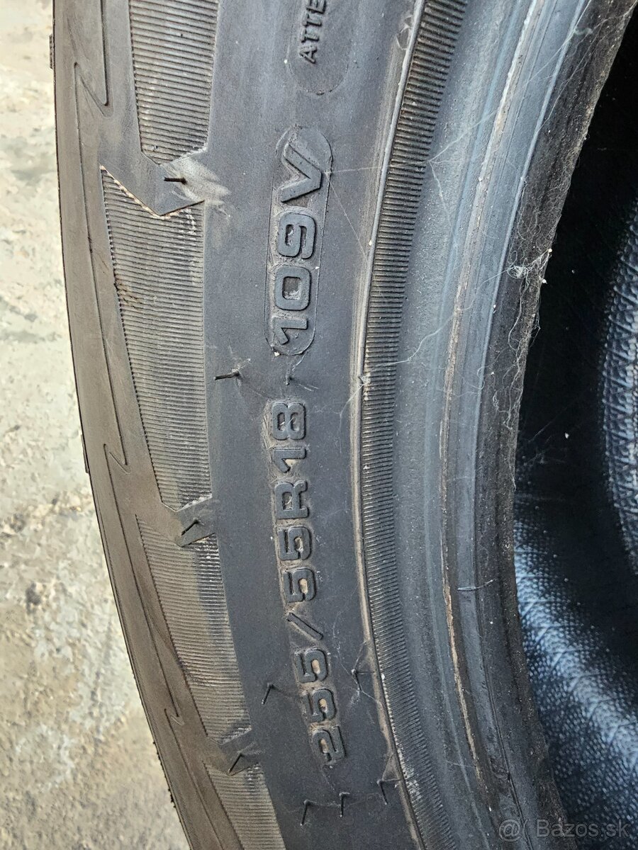 GOODYEAR 255/55R 18 - 2