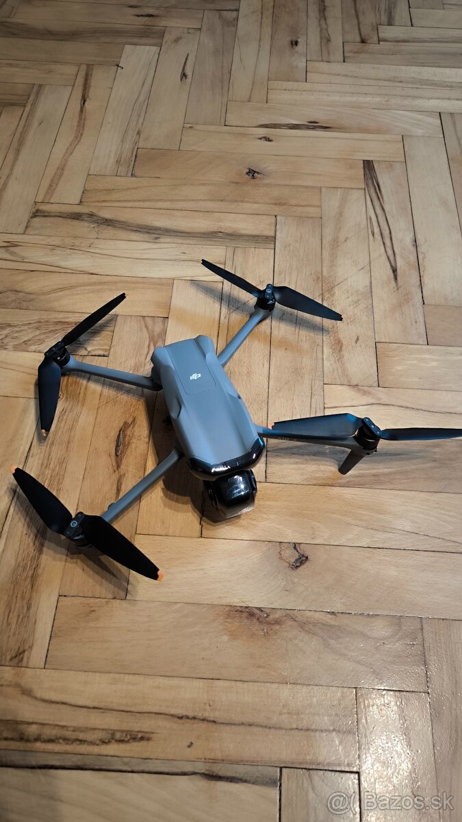 DJI AIR 3 Fly More Combo - 2