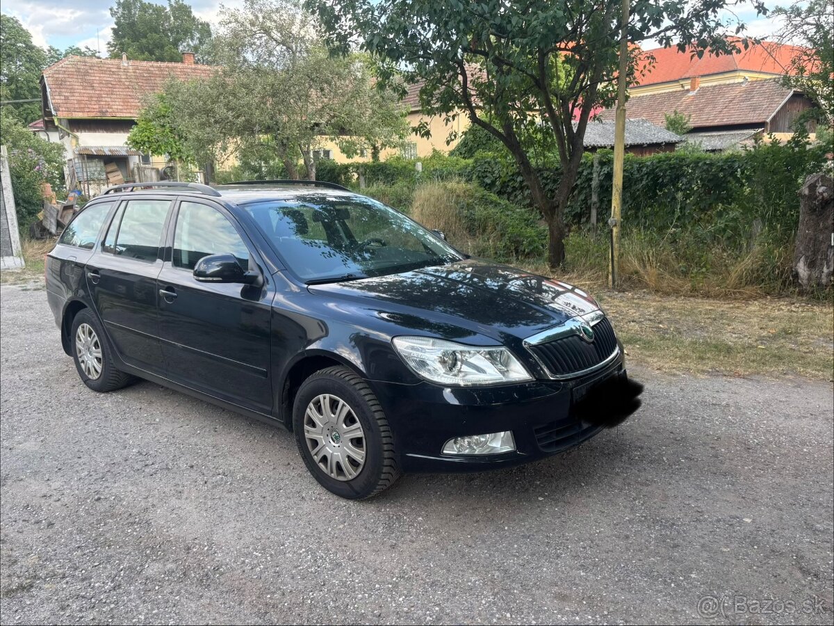 SKODA OCTAVIA - 2