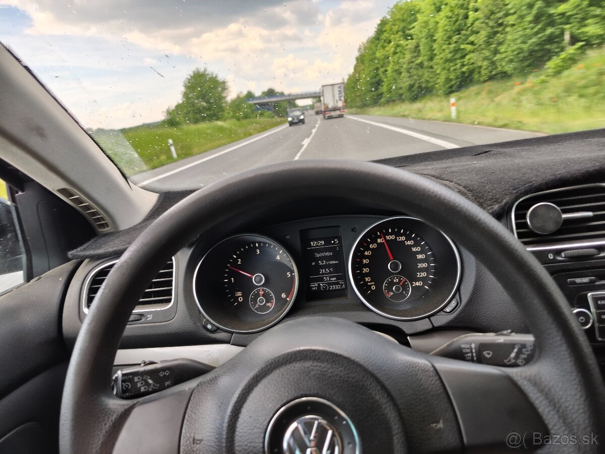 Golf 6 - 2