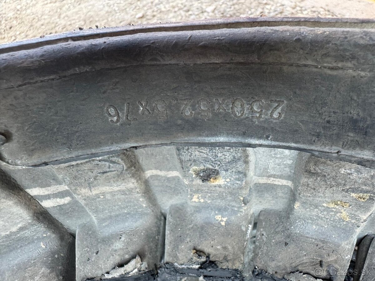 Pásy na minibáger (250x52,5x76) - 2