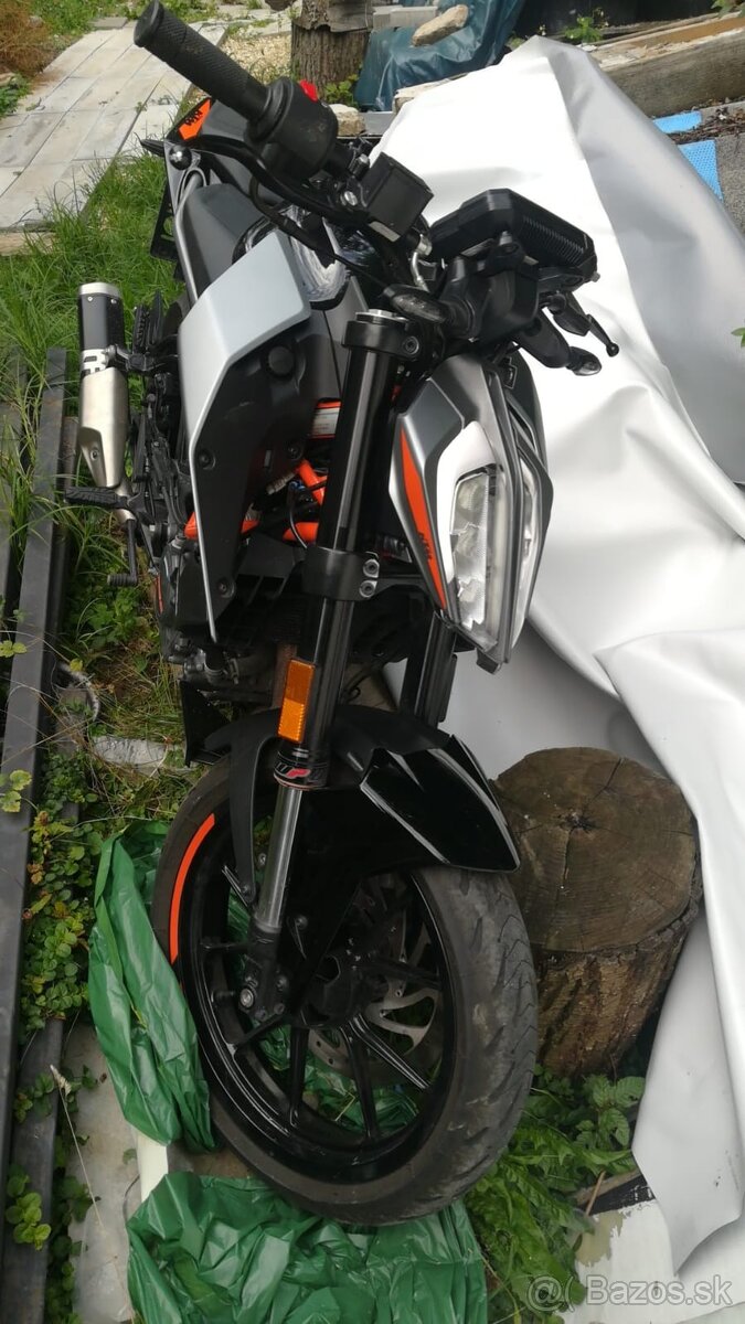 Predam KTM 125 Duke silver - 2