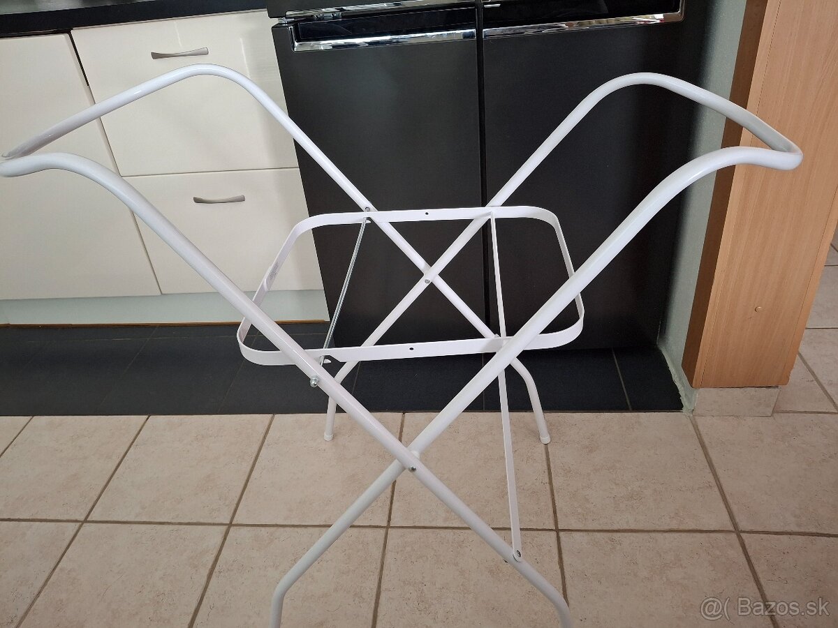 Stojan na vanicku - 2