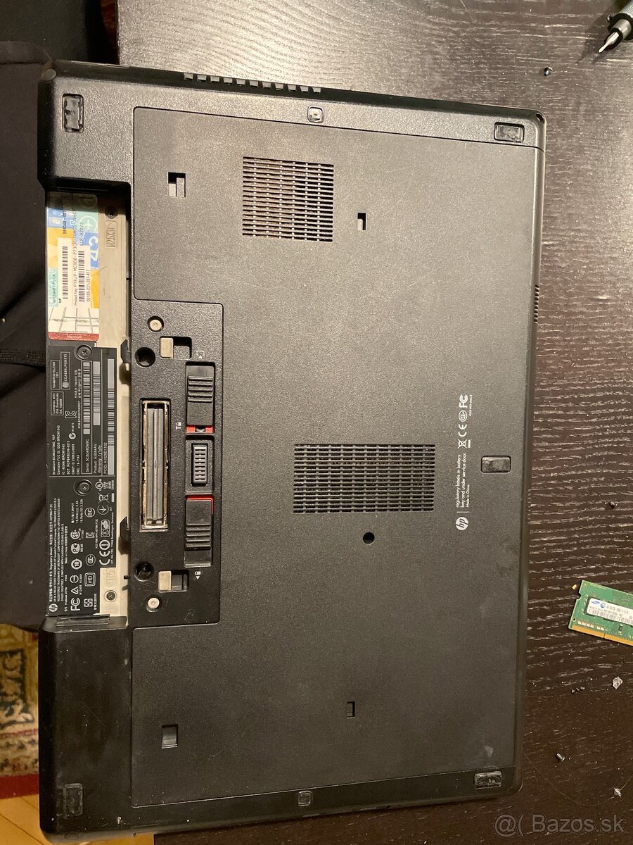 Polofunkčný na diely probook 6570b - 2