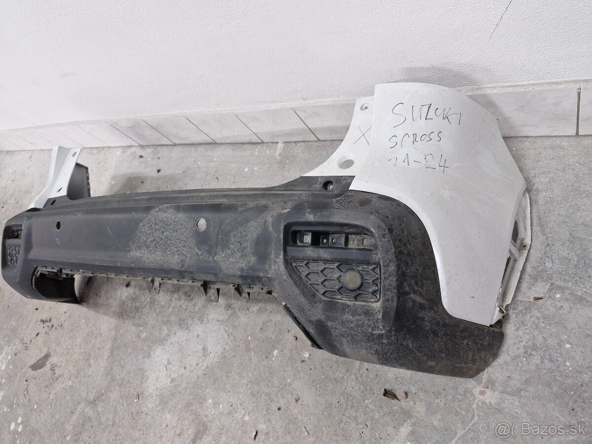 Suzuki Scross nárazník - 2