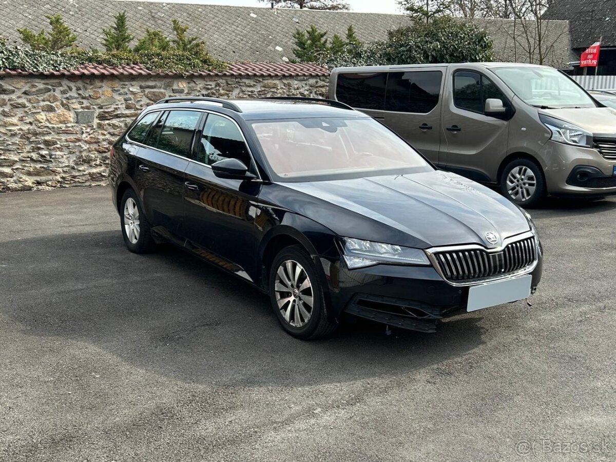 Škoda Superb Combi 2.0 TDI 4x4 - 2