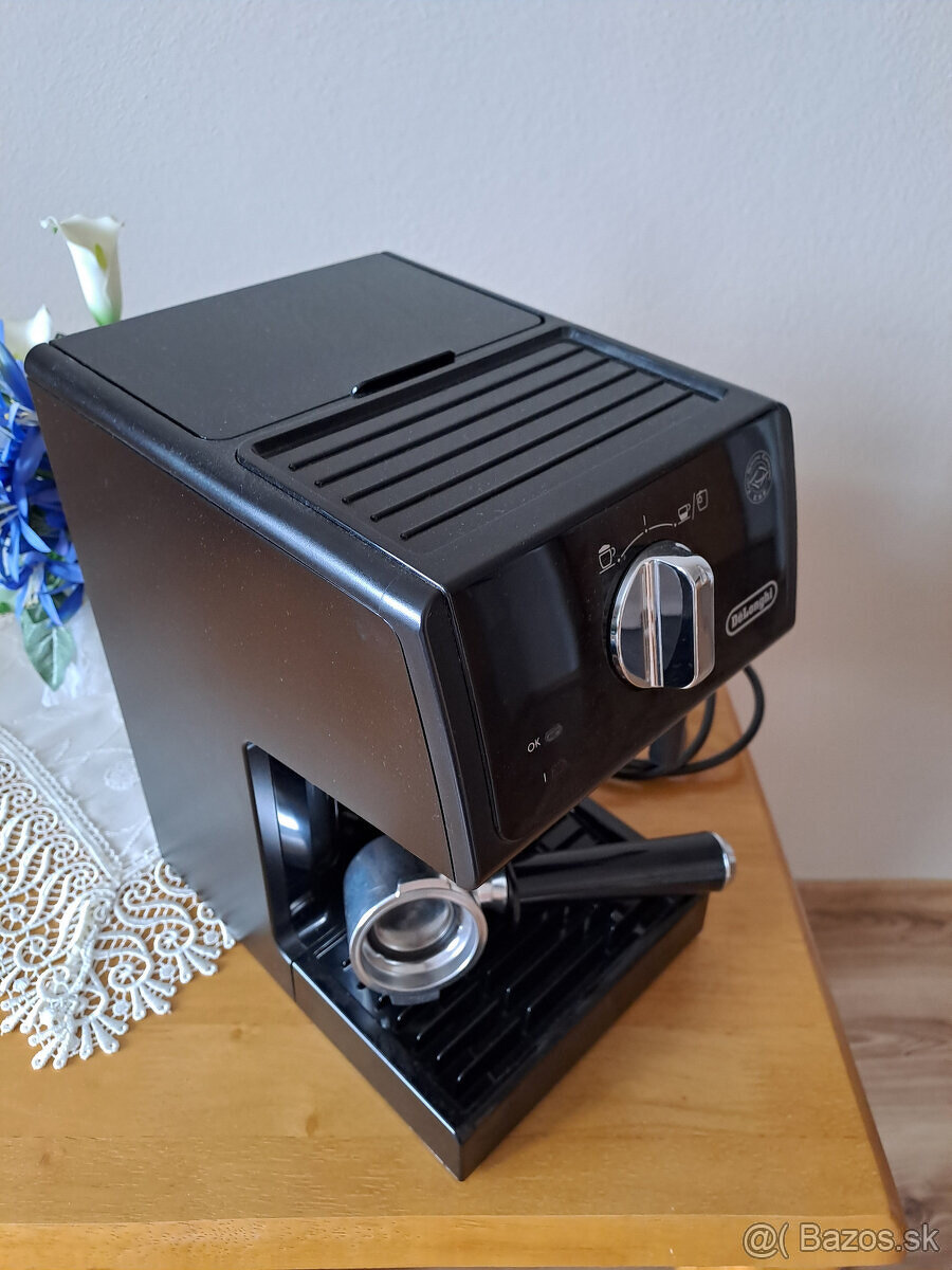 Set kávovar DeLonghi + Elektrický mlynček Eta - 2