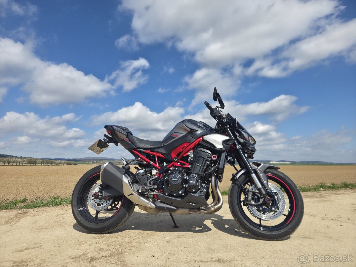 Kawasaki Z900 - 2