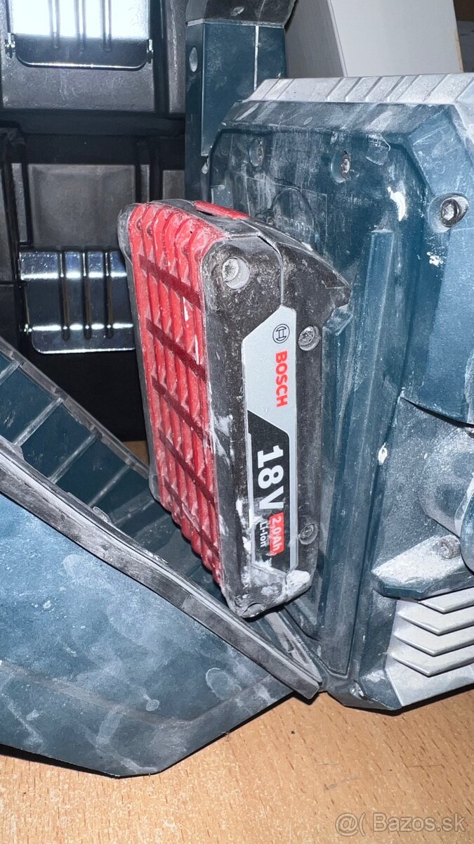 BOSCH GLI 18V-2200 C PROFESSIONAL +2Ah Batéria - 2