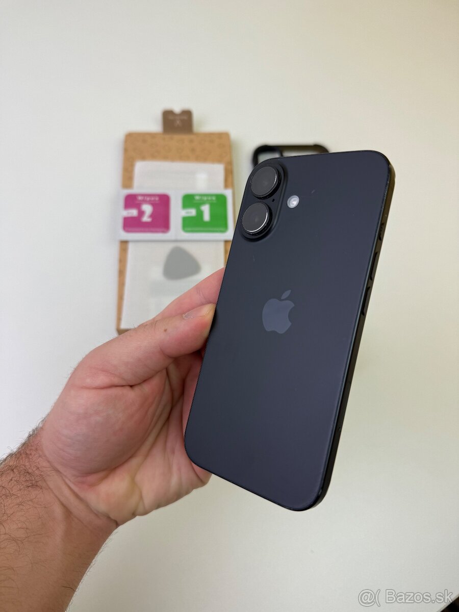 Predám vymením Iphone 16 128GB Black 100% batéria - 2