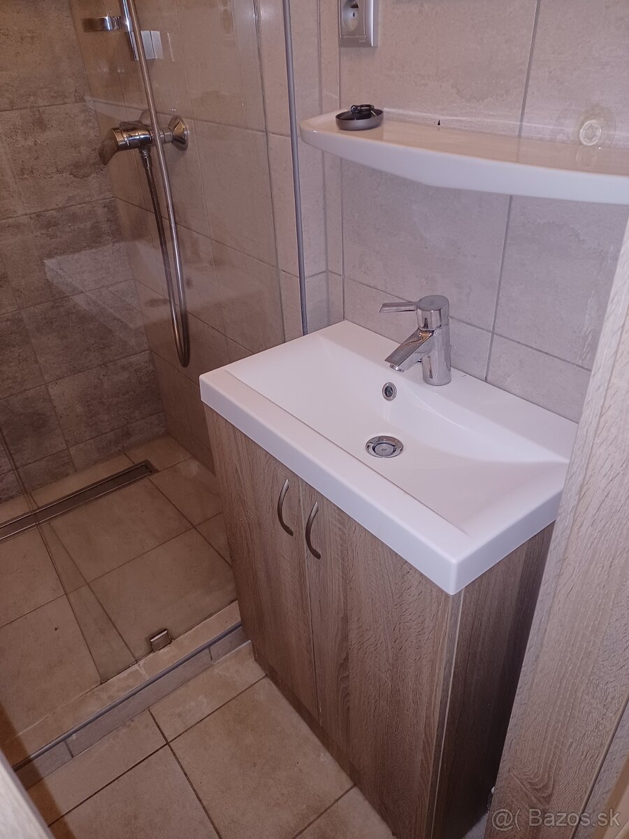 PRENÁJOM Garsónka Trenč.Teplice - Partizánska - 2