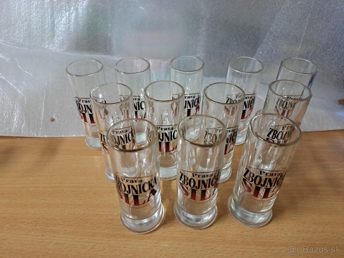Poháriky na alko. - 2