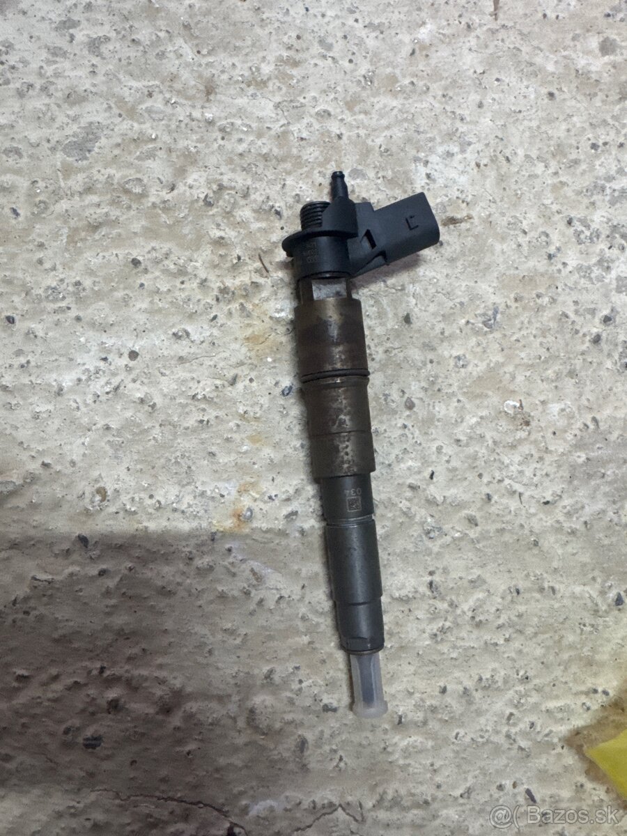 Predám vstrekovac BMW - 2