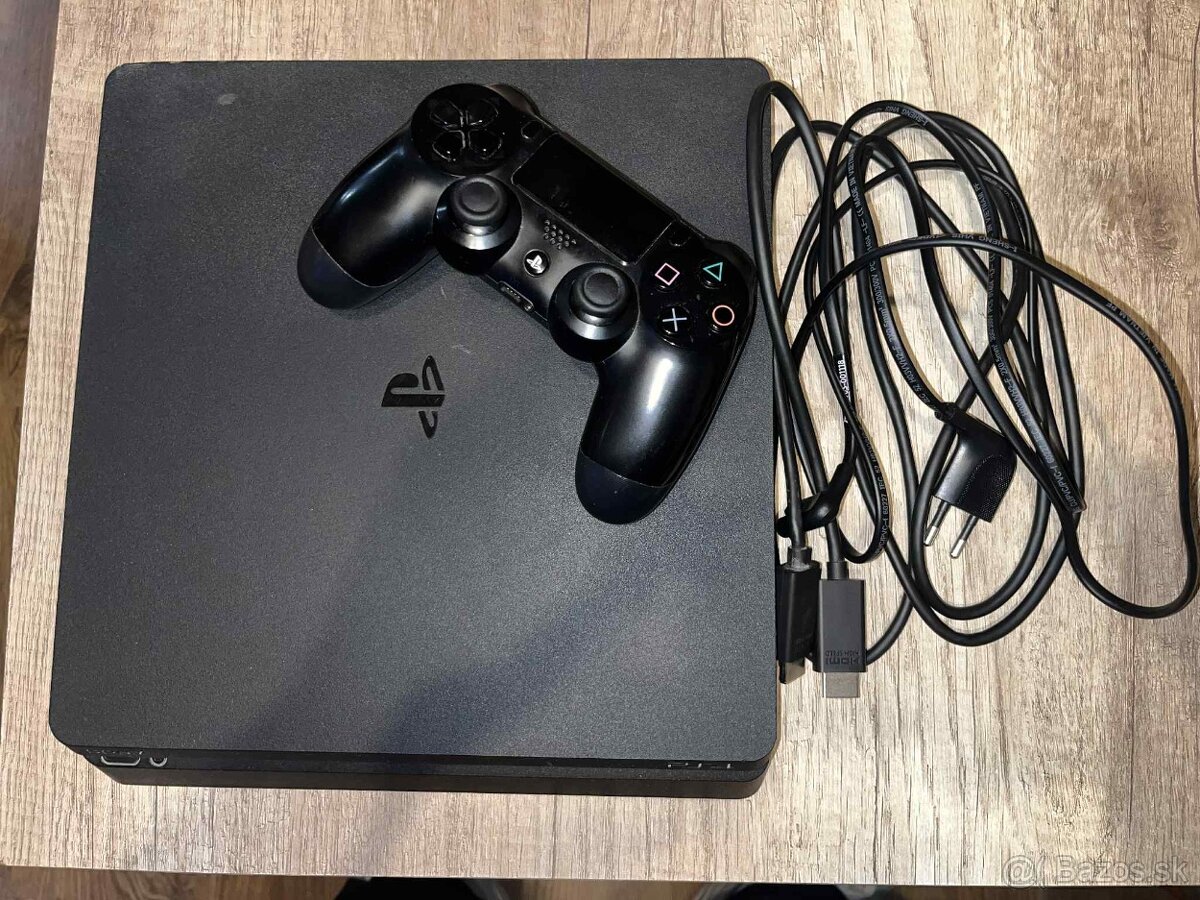 Ps4 slim 1TB - 2