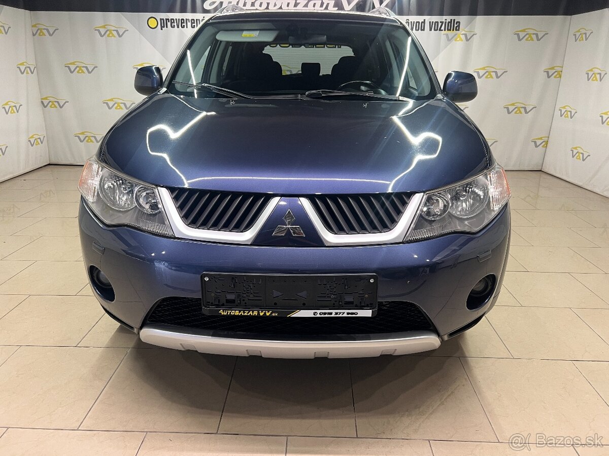Mitsubishi Outlander 2.2 DI-D Intense plus - 2