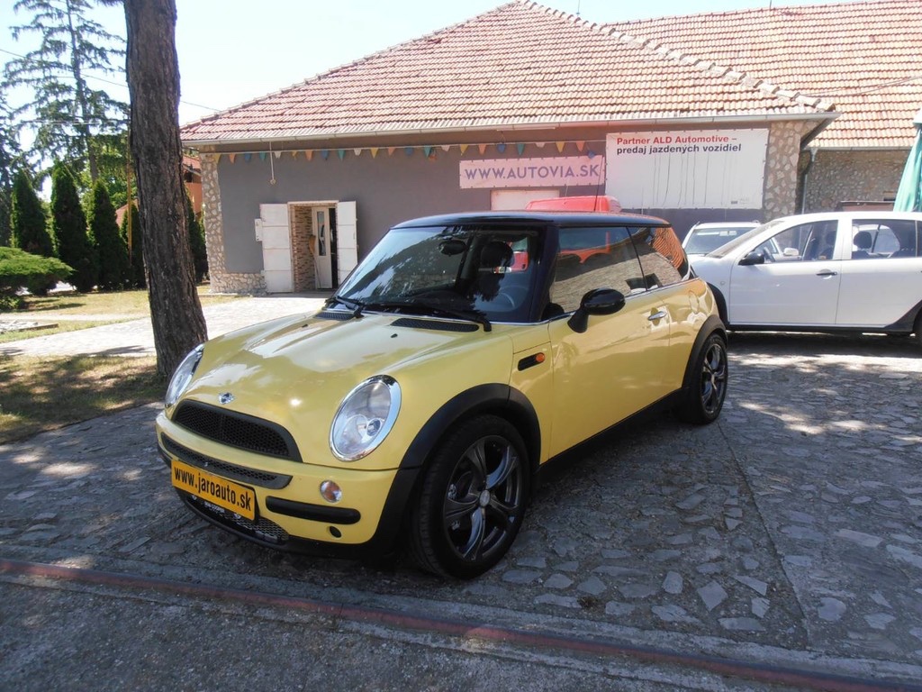 Mini Cooper 1,6 BA 85KW - 2
