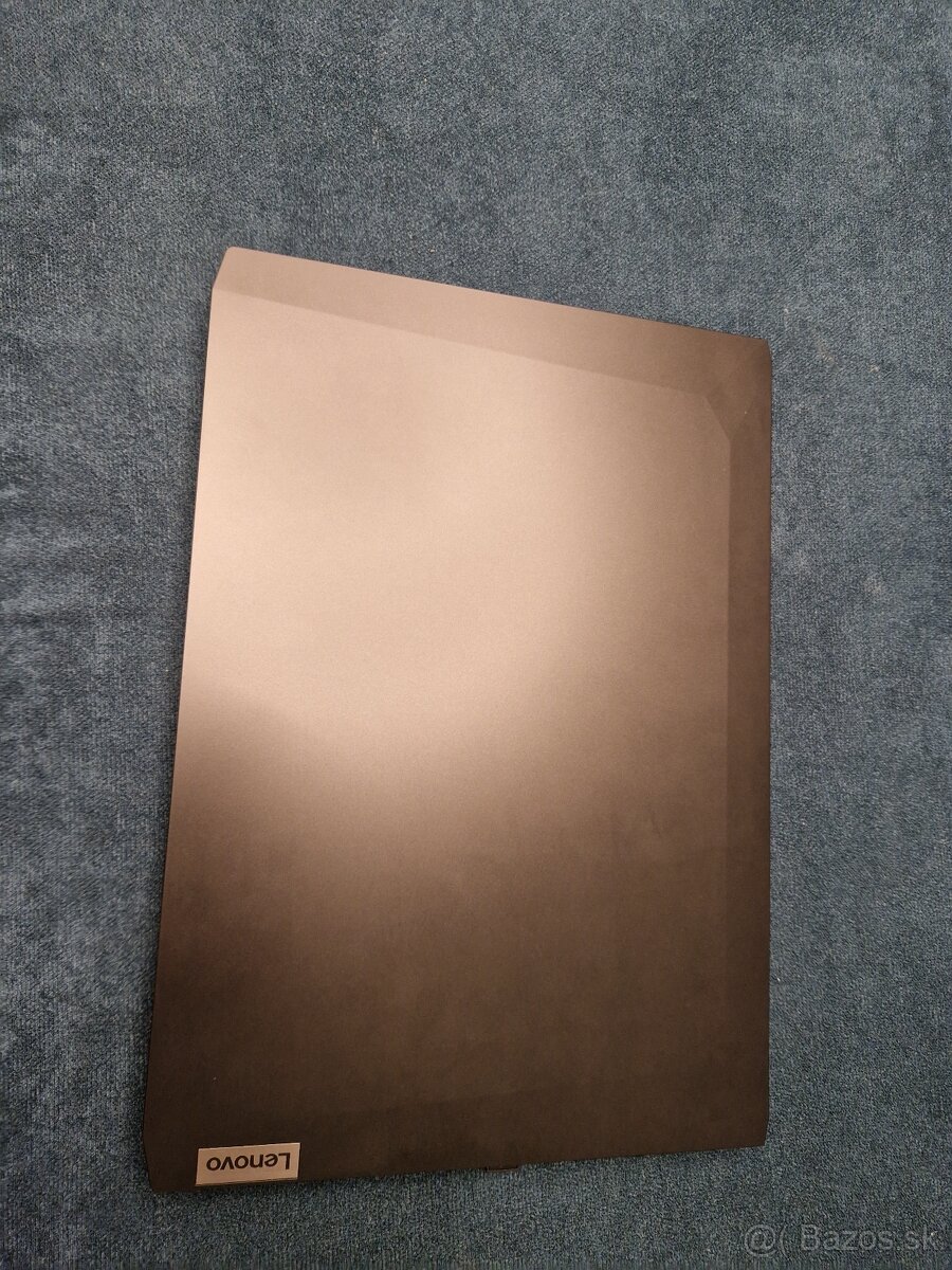 Lenovo IdeaPad Gaming 3 15ACH6 - 2