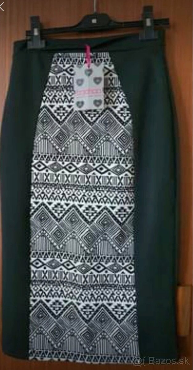 Nová boohoo sukňa - 2