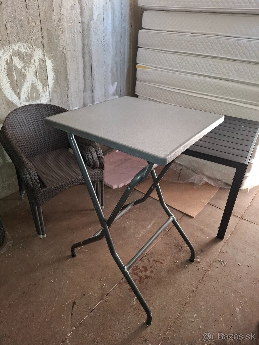 Stôl skladací - 2
