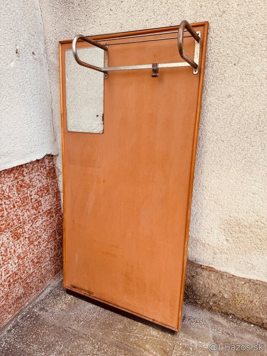 Predsieň, luster - 2