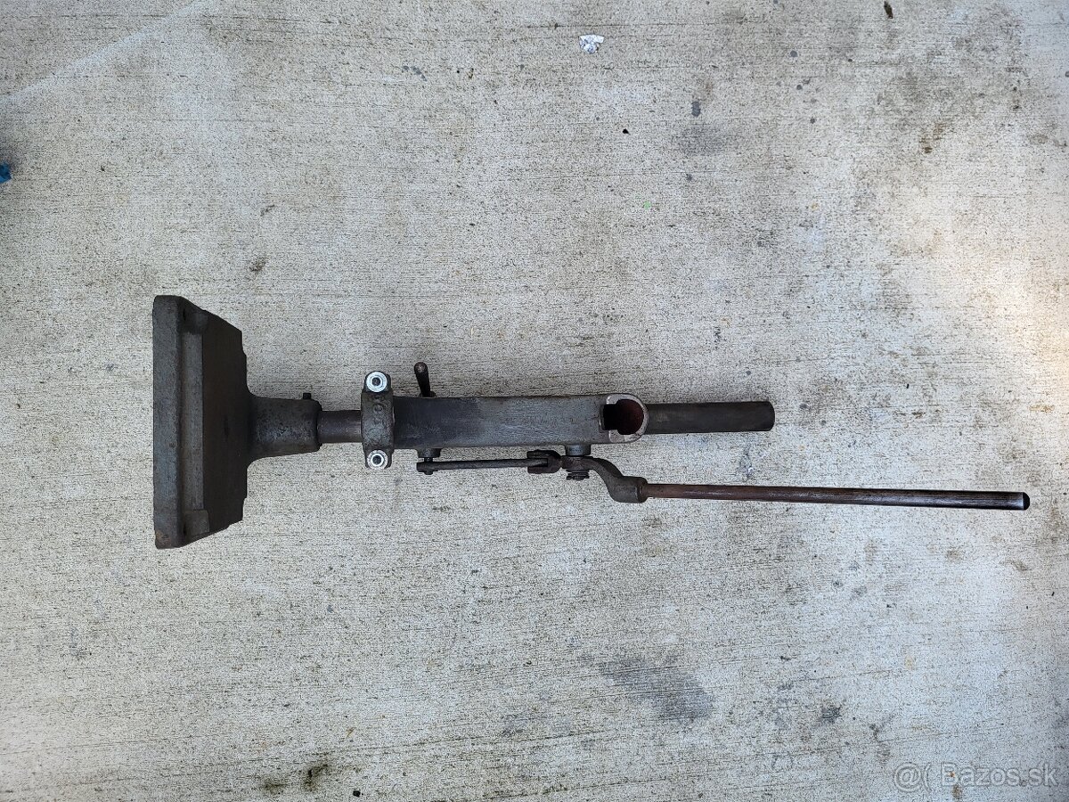 Stojan na vrtačku - 2