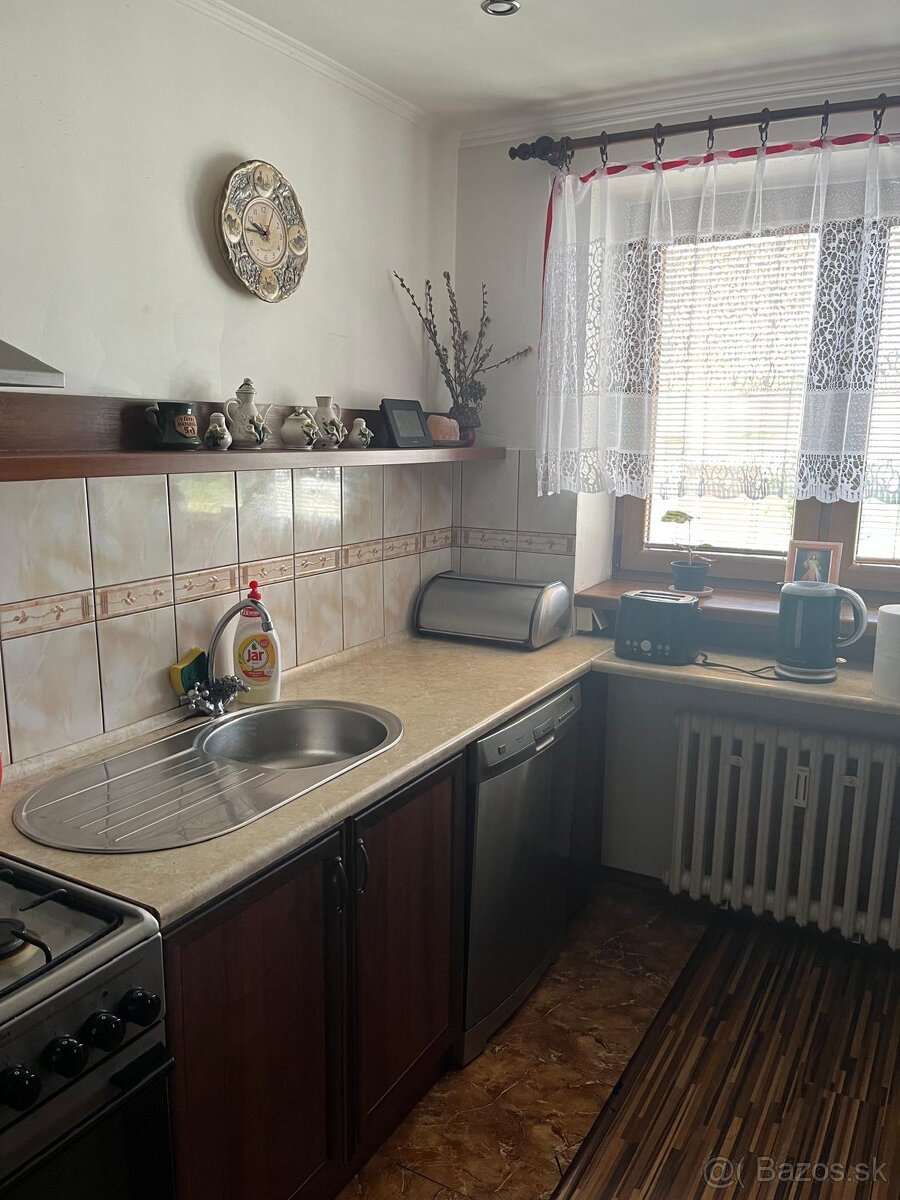 Predám 3 izbový byt - 2