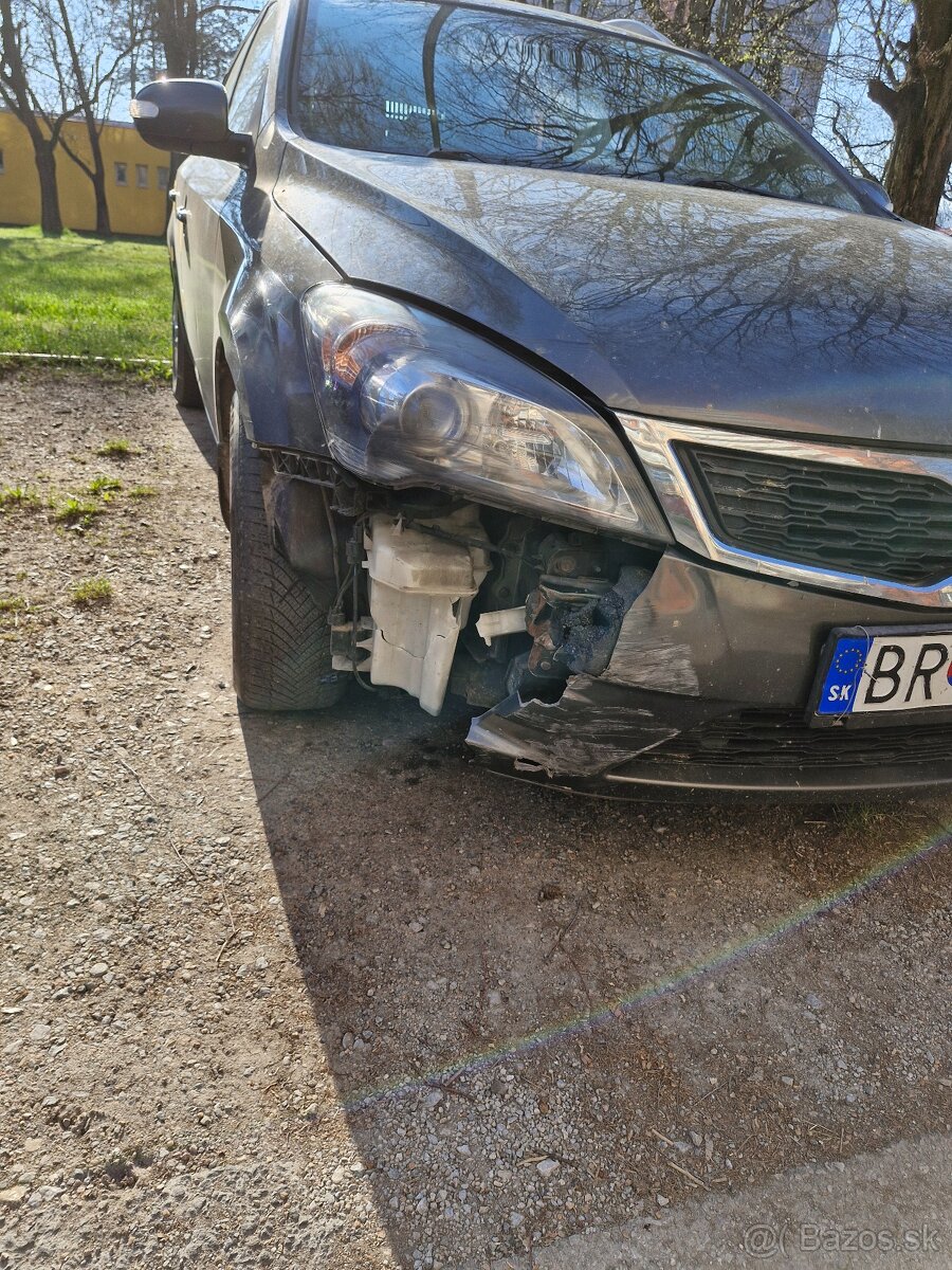 Kia ceed sw 85 kw - 2