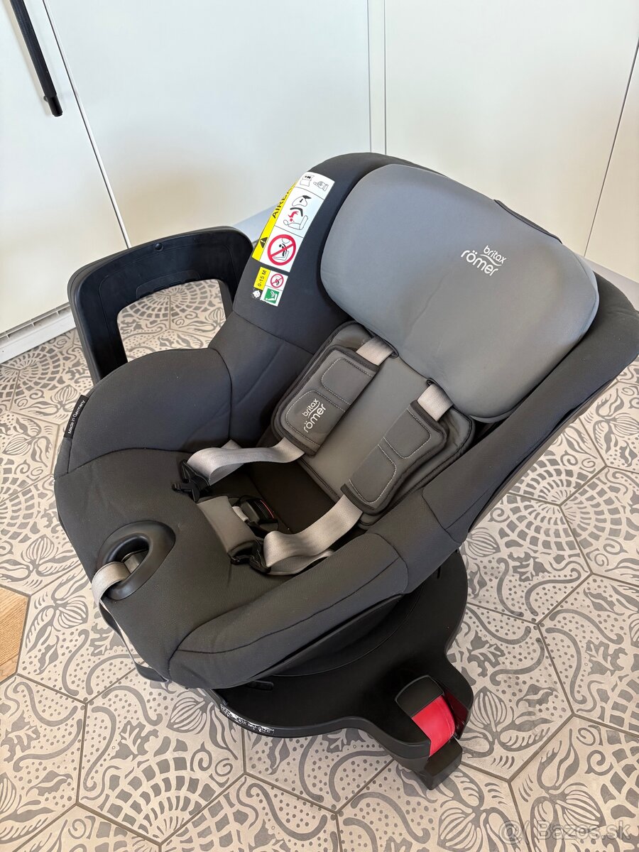 Britax Römer Dualfix M i-size - 2