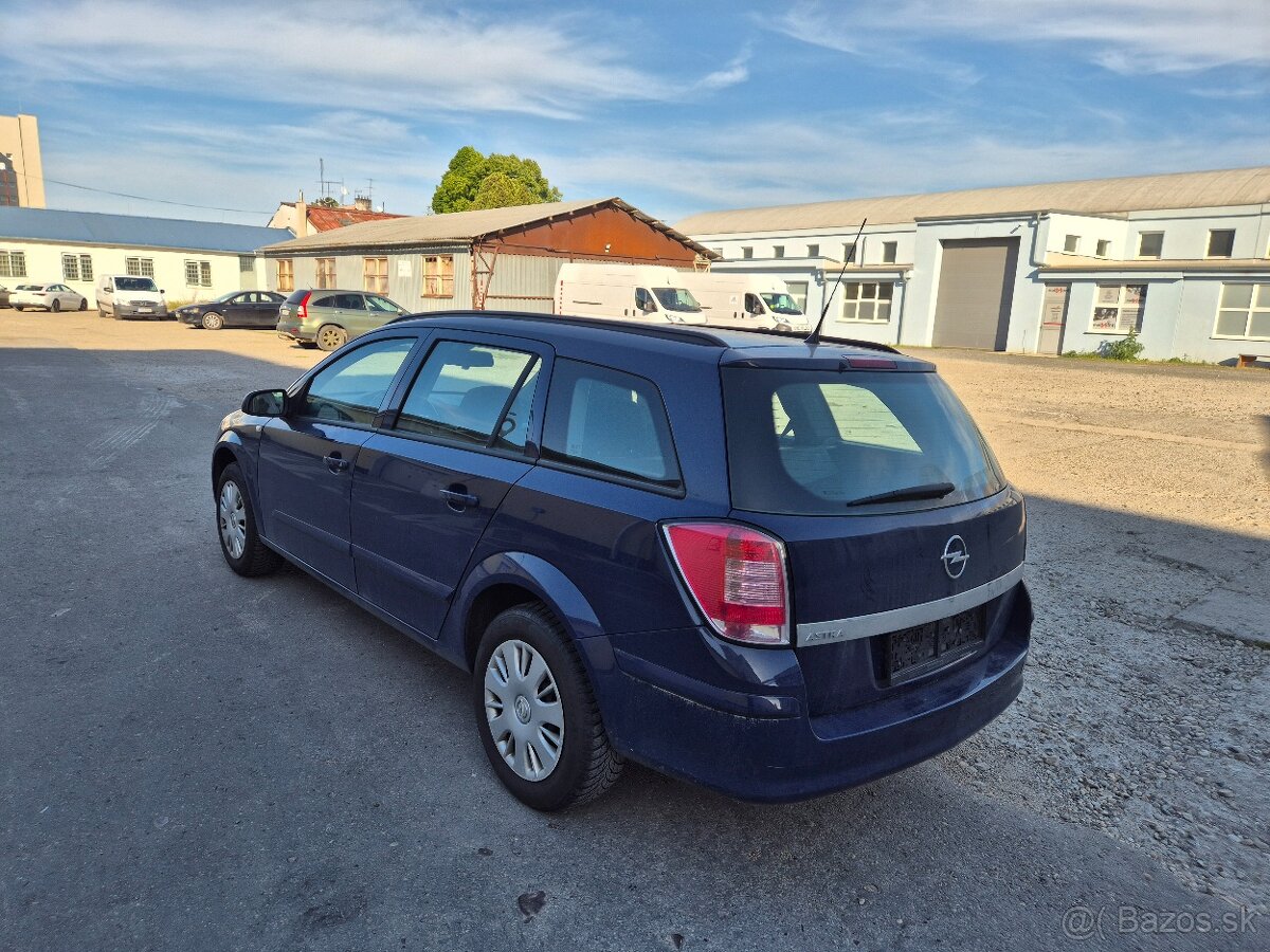 Predam Opel Astra H Caravan 1,4-16V - 2