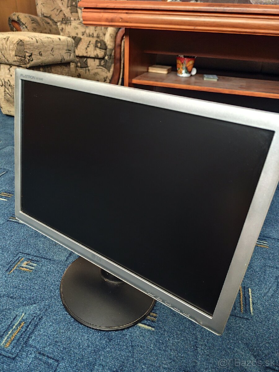 Monitor LG Flatron W1934S - 2