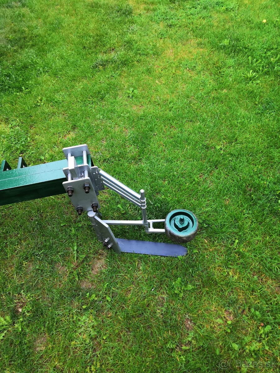 mechanicka okopavačka do vinice - 2