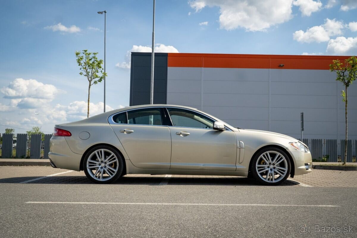 Jaguar XF 3.0 V6 + LPG - 2