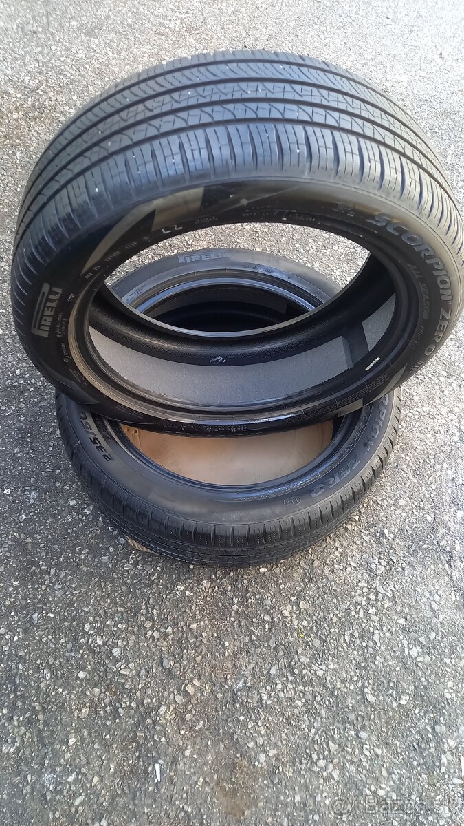 Pneumatiky 235/50R20 - 2