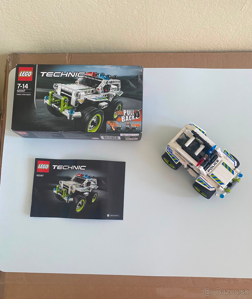 Lego Technic set 42047 - 2