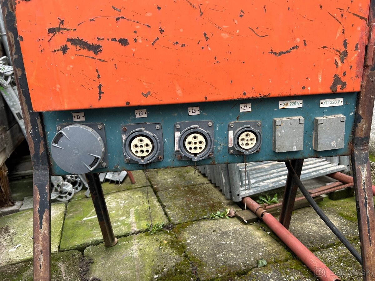 Stavebný rozvádzač - 2