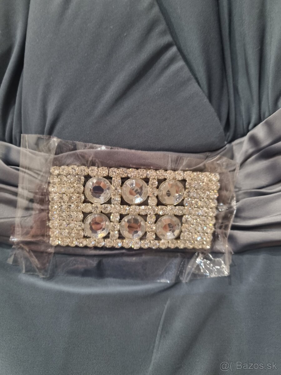 Sivé elastické koktejlky so štrasovými aplikáciami - nové - 2