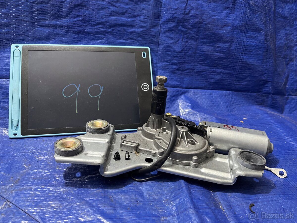 MOTORCEK ZADNYCH STIERACOV FORD FOCUS MK1 - 2