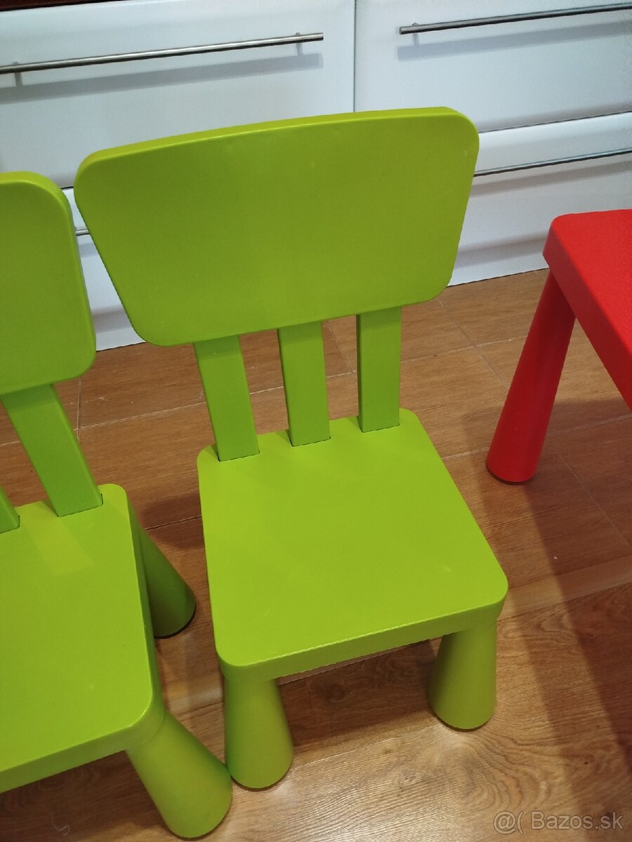 Ikea mamut stolik a stolitcky - 2