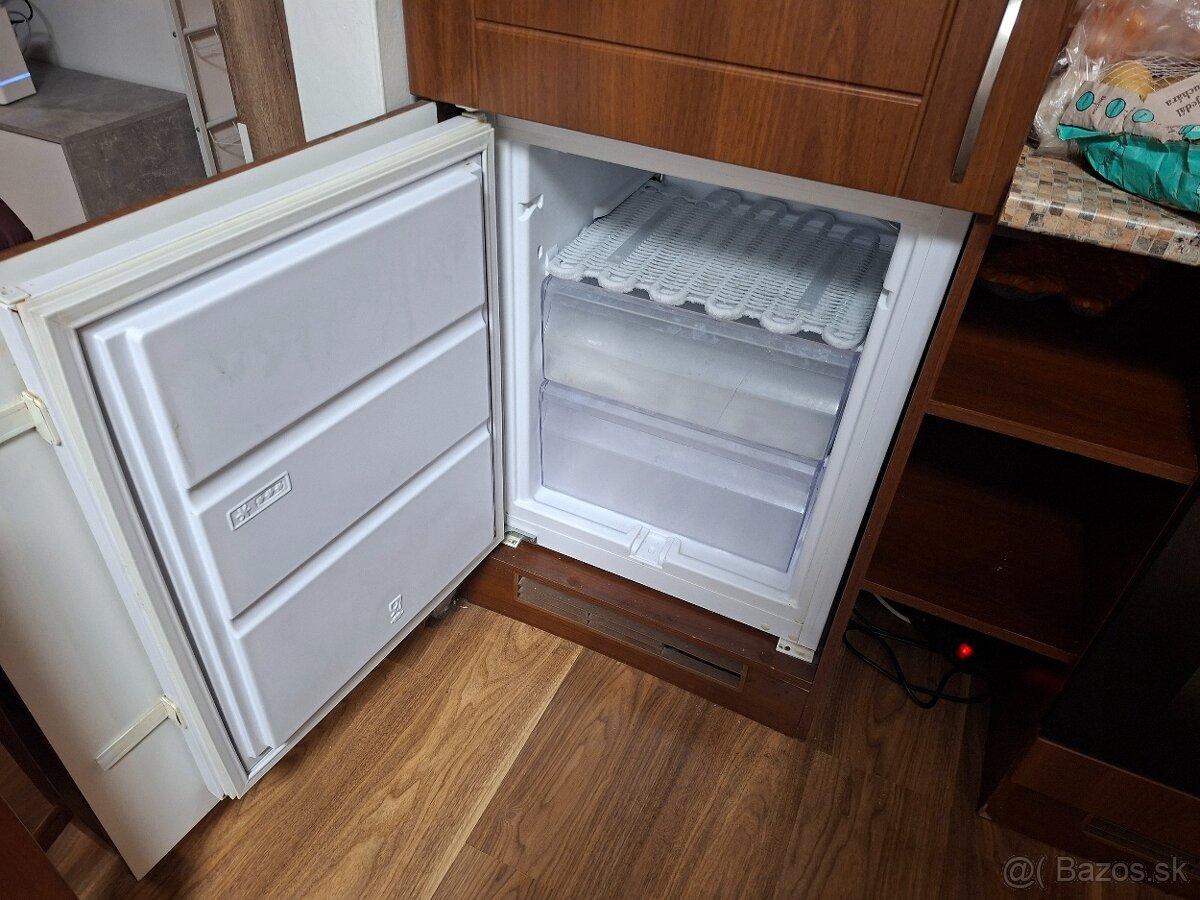 Predám lacno chladničku aj doveziem v rámci SK - 2