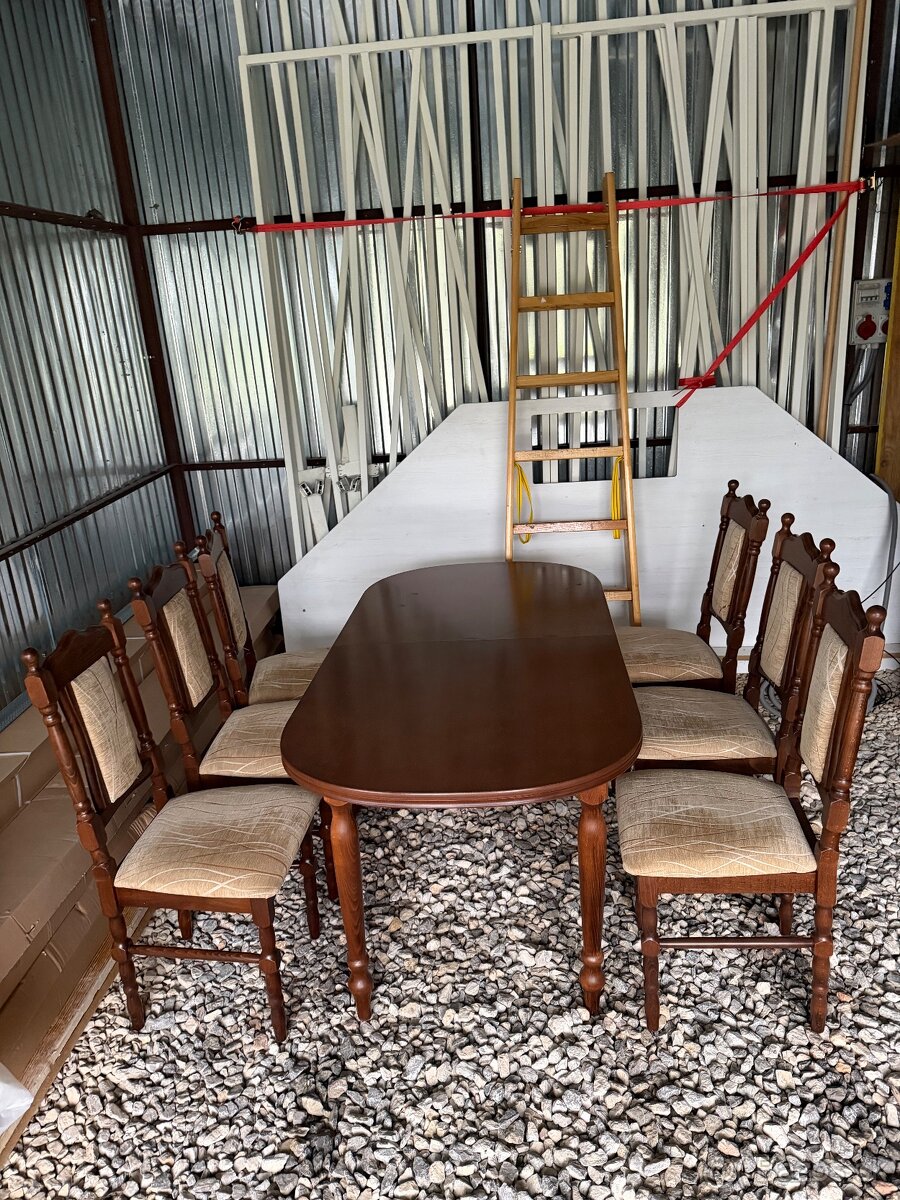 Predám jedálenský stôl - 2