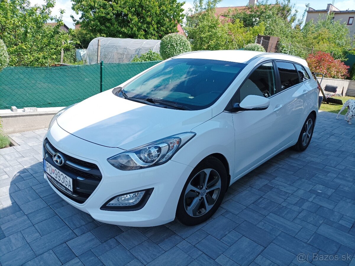 Hyundai i30 SW kombi - 2