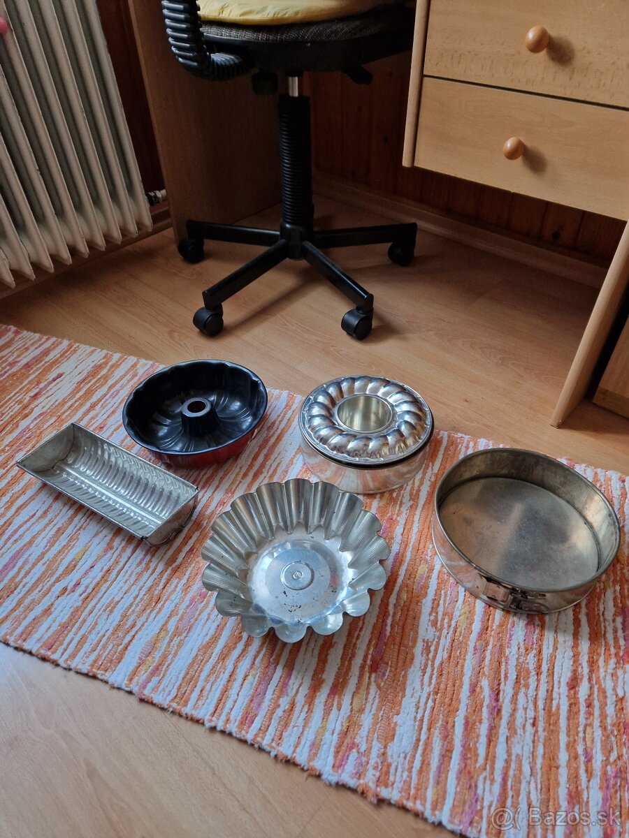 Retro formy na tortu, babovku - 2