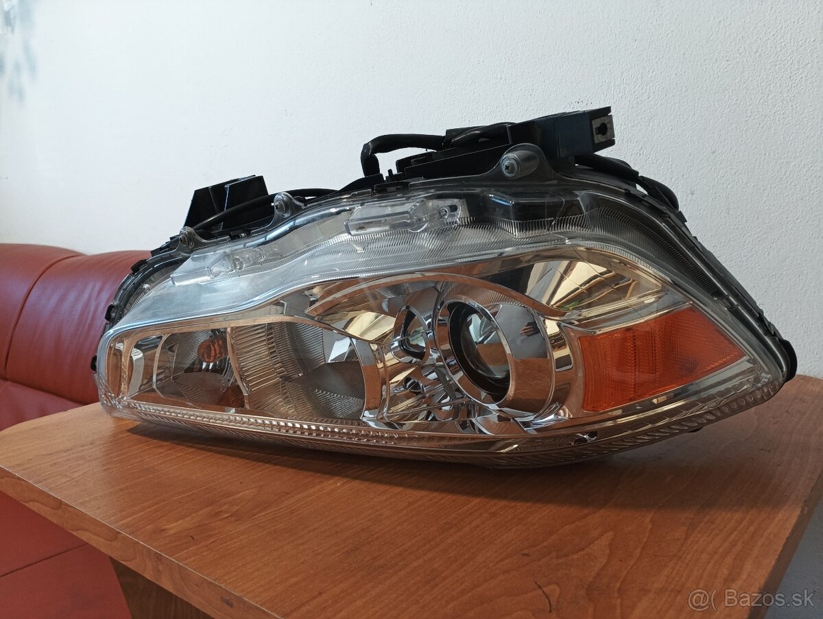 Pravé predné svetlo Mitsubishi ASX - 2