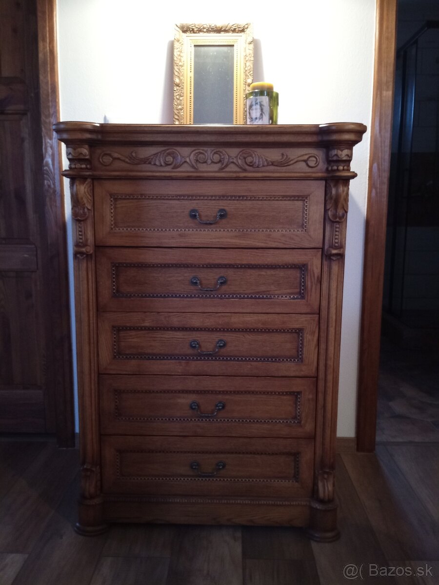 Komoda z masívu - 2