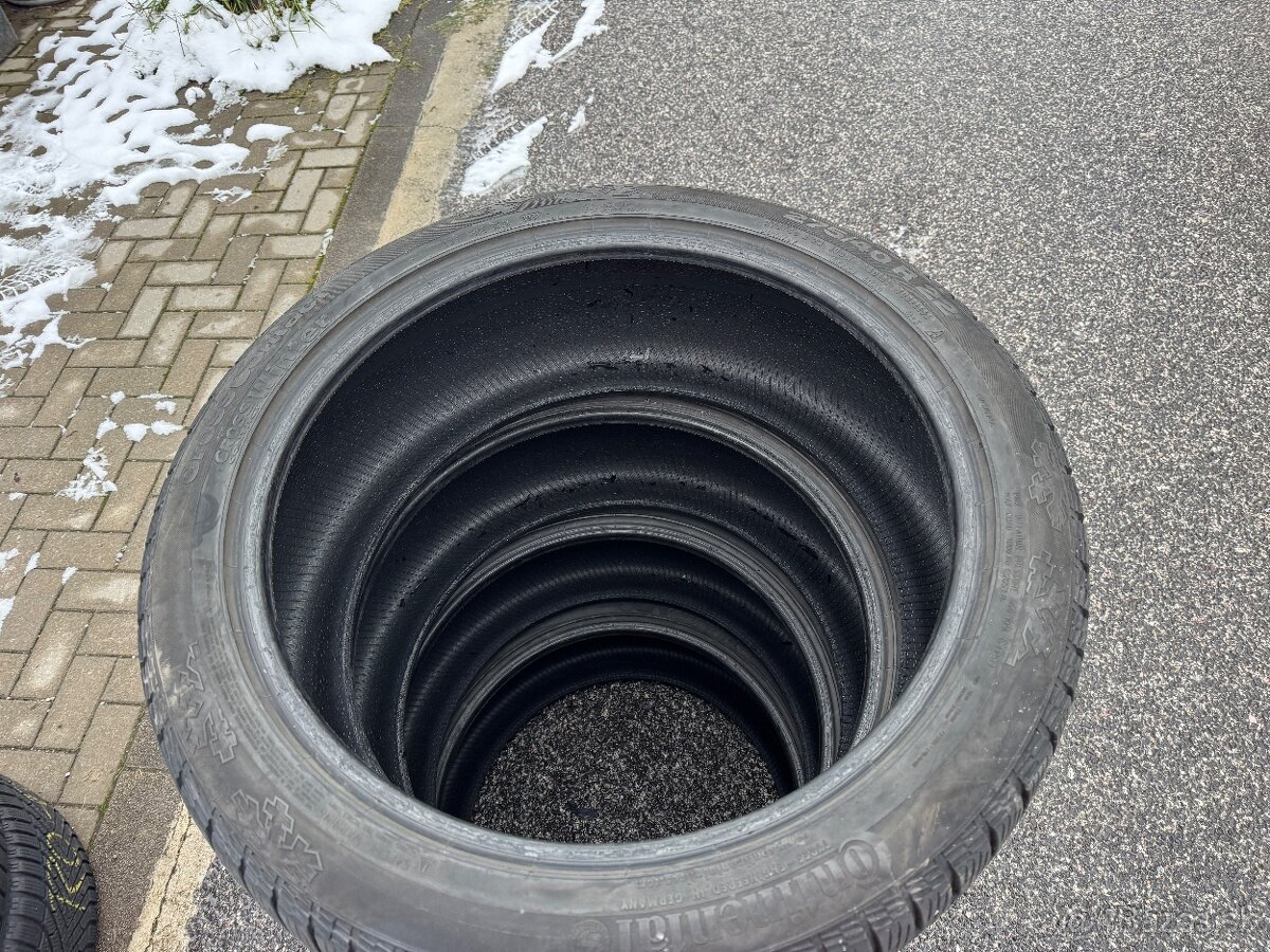 275/40R22 Continental - 2