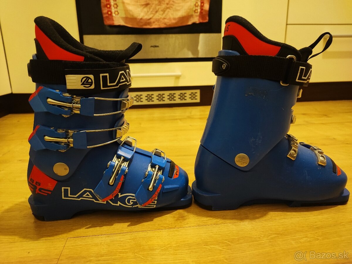 Lyžiarky, prilba, okuliare - 2