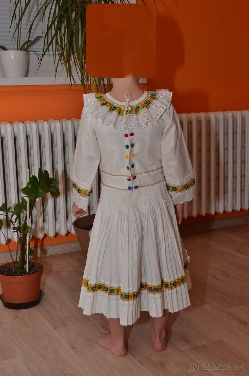 Ľudový kroj - 2